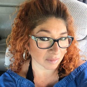 Meet your Posher, Eva